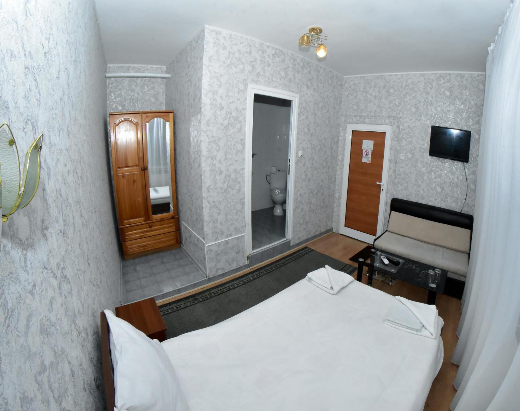 Hotel Rade 1 Vratsa Ngoại thất bức ảnh